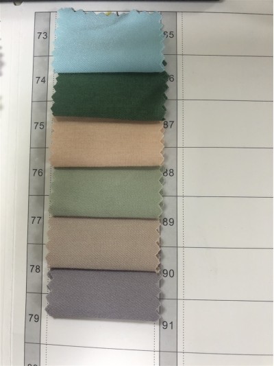 GZ-HTY TR細斜紋  成份：60%人棉  35%滌 5%氨綸 克重：180g 側面照